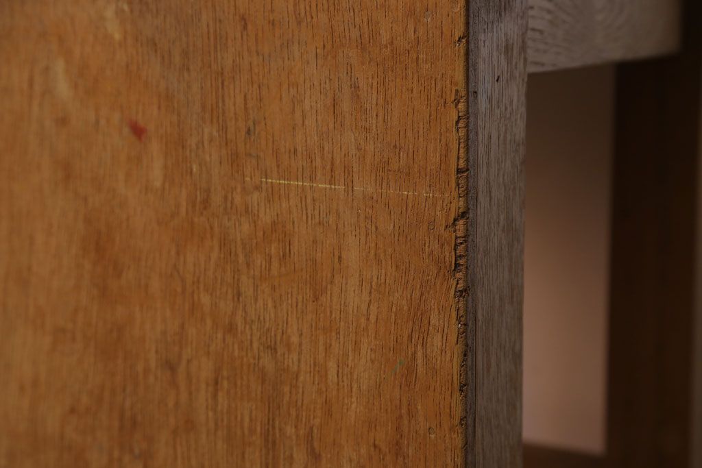 レトロ家具　昭和レトロ　古い学校の小さな木製角スツール(2)