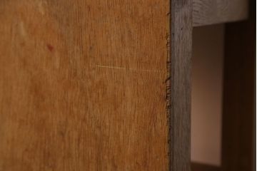 レトロ家具　昭和レトロ　古い学校の小さな木製角スツール(2)