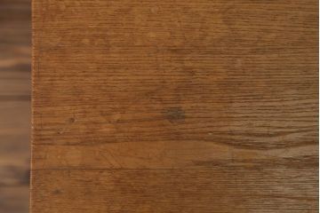 レトロ家具　昭和レトロ　古い木のノスタルジックな角スツール(2)