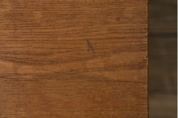 レトロ家具　昭和レトロ　古い木のノスタルジックな角スツール(2)