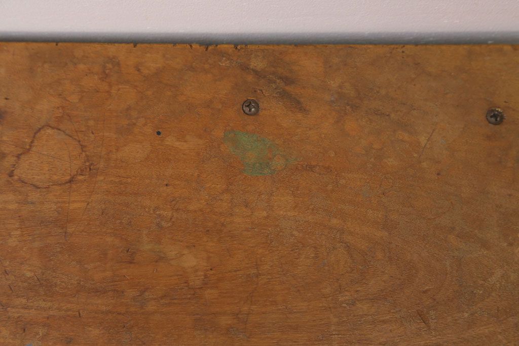 ヴィンテージ家具　ビンテージ　古い木のレトロな角スツール2脚セット