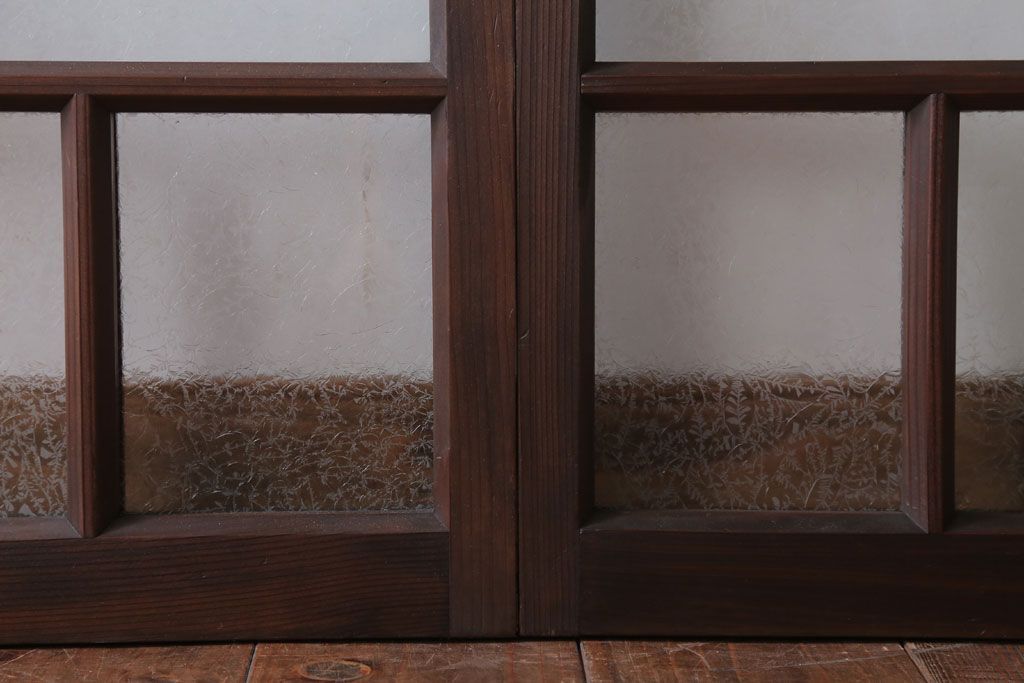 和製アンティーク　結霜ガラス入り!モダンなガラス戸2枚セット(窓)