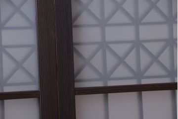 和製アンティーク　組子が上品な古い木のガラス戸2枚セット(窓)