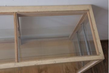 ヴィンテージ家具　昭和レトロ　鉄脚付きビンテージガラスケース(ショーケース)
