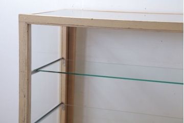 ヴィンテージ家具　昭和レトロ　鉄脚付きビンテージガラスケース(ショーケース)