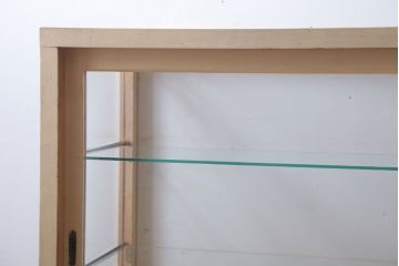 ヴィンテージ家具　昭和レトロ　鉄脚付きビンテージガラスケース(ショーケース)