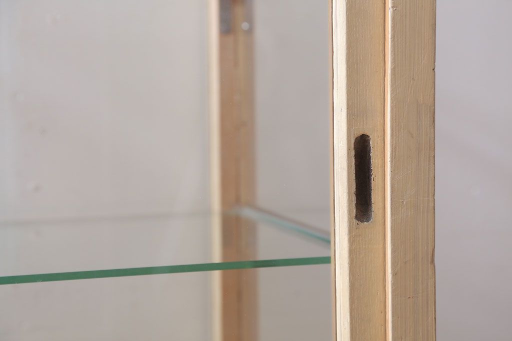 ヴィンテージ家具　昭和レトロ　鉄脚付きビンテージガラスケース(ショーケース)