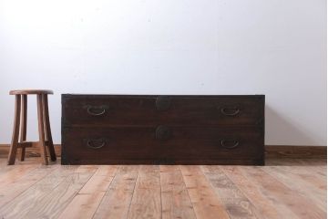 アンティーク家具　古民具・骨董　シンプルなアンティーク時代箪笥テレビボード(ローボード)(1)