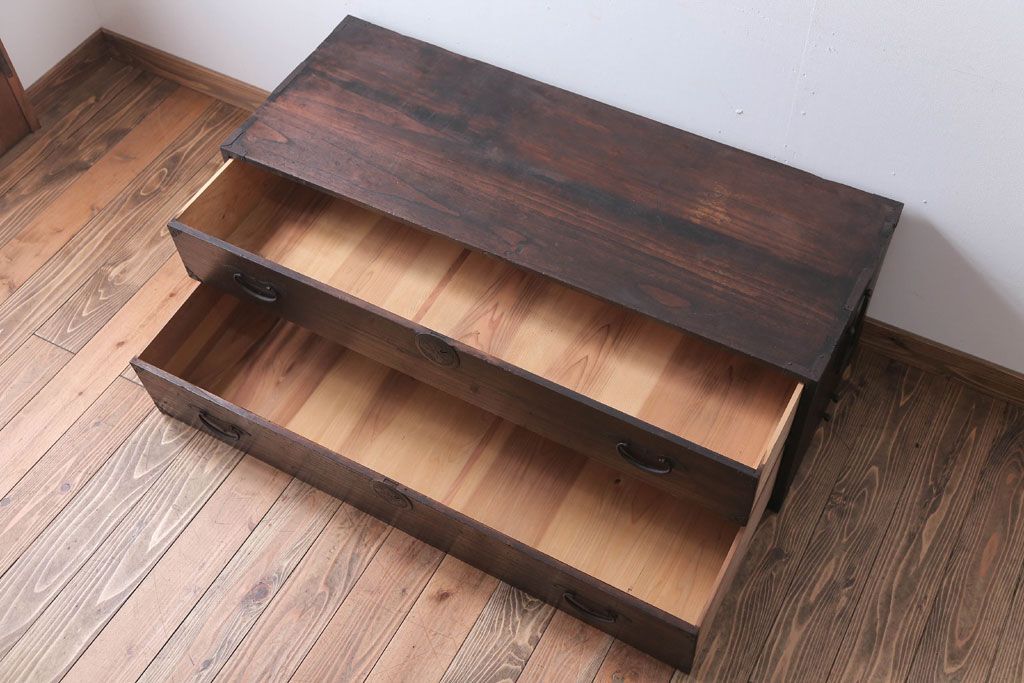 アンティーク家具　古民具・骨董　シンプルなアンティーク時代箪笥テレビボード(ローボード)(1)