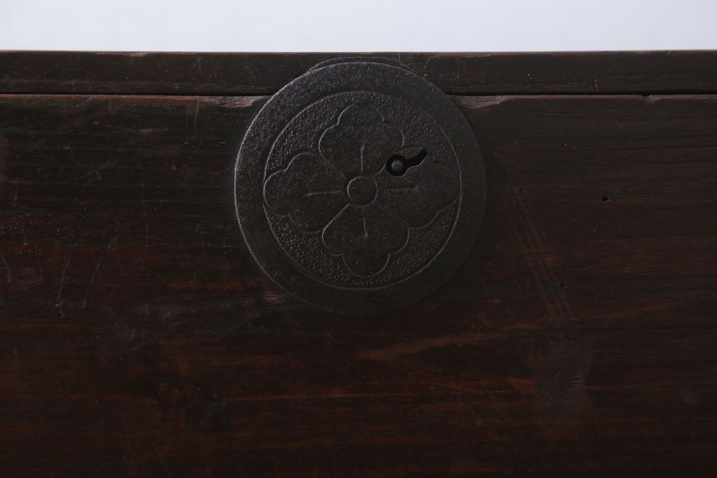 アンティーク家具　古民具・骨董　シンプルなアンティーク時代箪笥テレビボード(ローボード)(1)