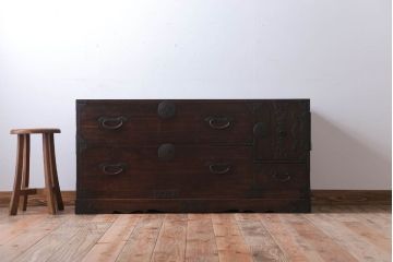 アンティーク家具　古民具・骨董　シンプルなアンティーク時代箪笥テレビボード(ローボード)(2)