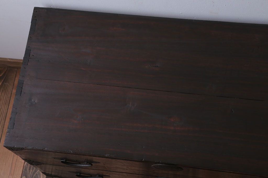 アンティーク家具　古民具・骨董　シンプルなアンティーク時代箪笥テレビボード(ローボード)(2)