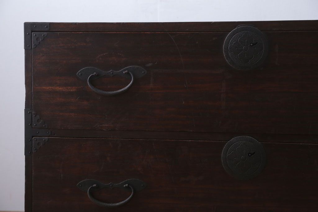 アンティーク家具　古民具・骨董　シンプルなアンティーク時代箪笥テレビボード(ローボード)(2)