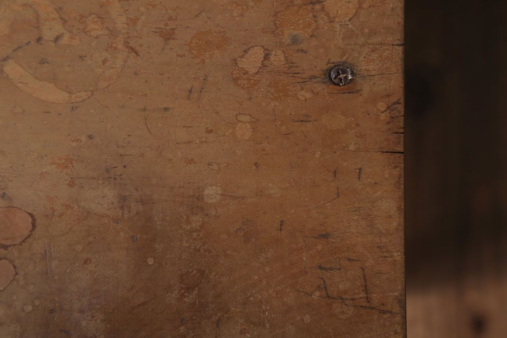 ヴィンテージ家具　ビンテージ　古い木のレトロな角スツール2脚セット(2)