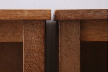 レトロ家具　昭和レトロ　古い学校の木製アンティーク角スツール2脚セット(1)