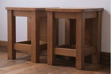 レトロ家具　昭和レトロ　古い学校の木製アンティーク角スツール2脚セット(3)