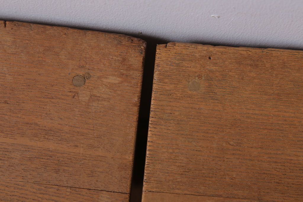 レトロ家具　昭和レトロ　古い学校の木製アンティーク角スツール2脚セット(3)