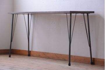 アンティーク家具　アンティーク　天板一枚板!シンプルな横型鉄脚テーブル(1)