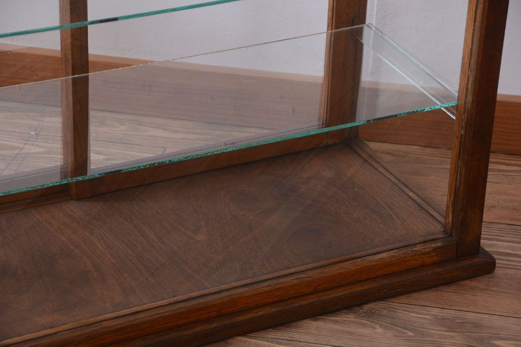 アンティーク家具　和製アンティーク　曲げガラスの古い木製ショーケース