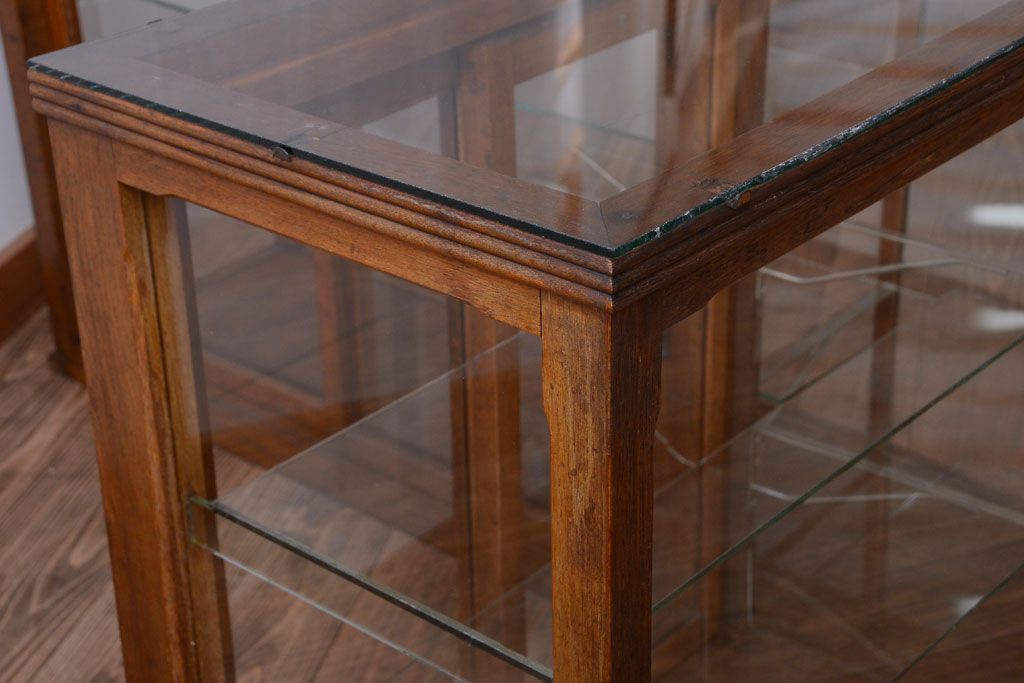 アンティーク家具　和製アンティーク　曲げガラスの古い木製ショーケース