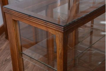 アンティーク家具　和製アンティーク　曲げガラスの古い木製ショーケース