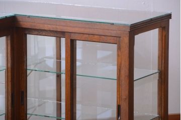 アンティーク家具　和製アンティーク　曲げガラスの古い木製ショーケース