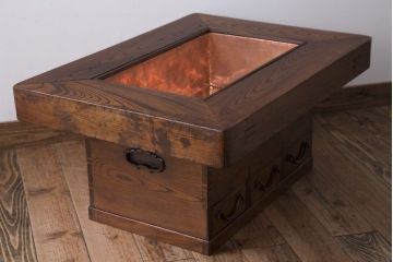アンティーク雑貨　古民具・骨董　総欅材!重厚な高級関西火鉢
