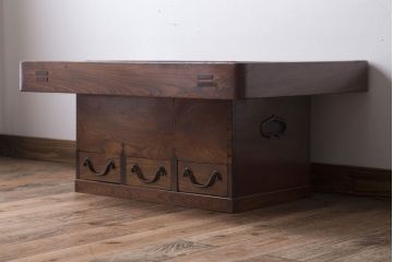 アンティーク雑貨　古民具・骨董　総欅材!重厚な高級関西火鉢