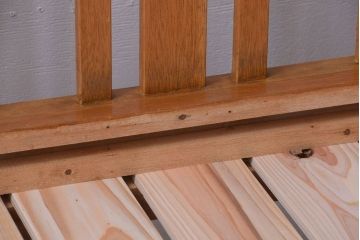 アンティーク家具　アンティーク　古い木のレトロなベッドフレーム(1)