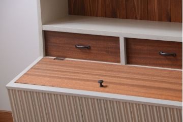 アンティーク家具　アンティーク　店舗什器におすすめ!大きなペイント陳列棚(収納棚)(1)