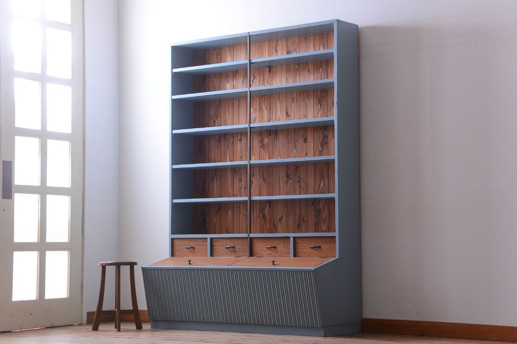 アンティーク家具　アンティーク　店舗什器におすすめ!大きなペイント陳列棚(収納棚)(2)