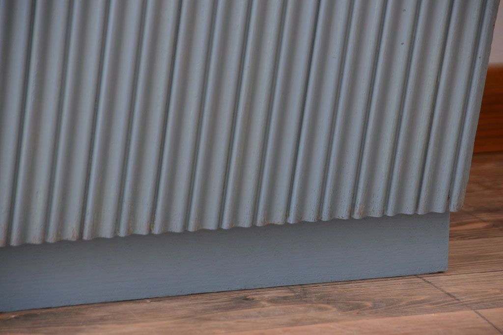 アンティーク家具　アンティーク　店舗什器におすすめ!大きなペイント陳列棚(収納棚)(2)