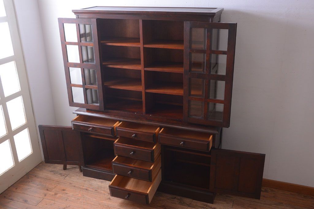 中古　北海道民芸家具　大きな食器棚(カップボード)