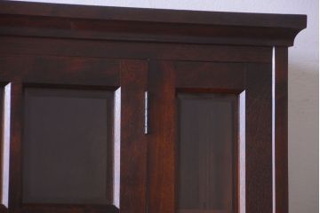 中古　北海道民芸家具　大きな食器棚(カップボード)