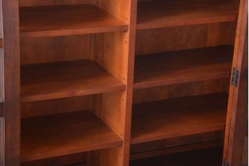 中古　北海道民芸家具　大きな食器棚(カップボード)