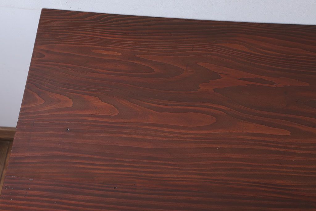 アンティーク家具　アンティーク　天板無垢板の鉄脚テーブル(机・デスク)