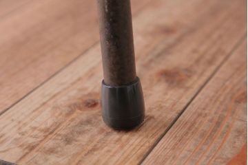 アンティーク家具　アンティーク　天板無垢板の鉄脚テーブル(机・デスク)