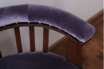 アンティーク家具　大正ロマン　透かし彫り　モダンで小ぶりなアンティーク回転椅子