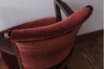 アンティーク家具　和製アンティーク　古い木製のアーム付き回転椅子