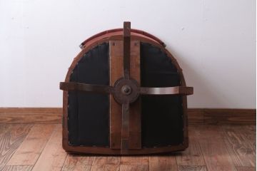 アンティーク家具　和製アンティーク　古い木製のアーム付き回転椅子