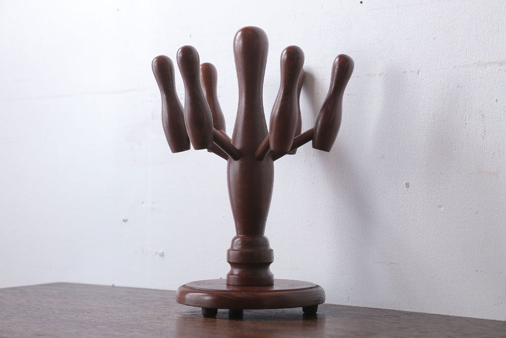 アンティーク雑貨　ビンテージ　古い木のレトロなスリッパラック