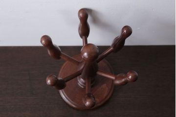 アンティーク雑貨　ビンテージ　古い木のレトロなスリッパラック