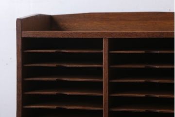 レトロ家具　昭和レトロ　古い木の小ぶりなアンティーク書類ケース(カルテケース)