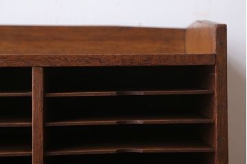 レトロ家具　昭和レトロ　古い木の小ぶりなアンティーク書類ケース(カルテケース)