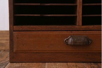 レトロ家具　昭和レトロ　古い木の小ぶりなアンティーク書類ケース(カルテケース)