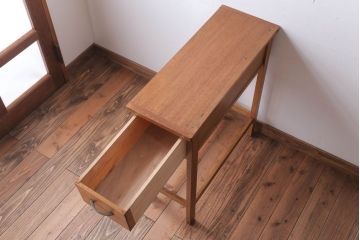 レトロ家具　アンティーク　レトロでシンプルなデスクサイドキャビネット