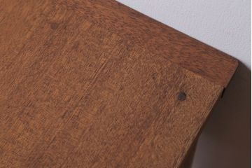 レトロ家具　アンティーク　レトロでシンプルなデスクサイドキャビネット