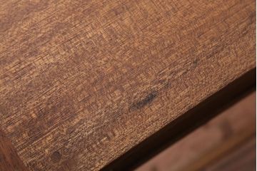 レトロ家具　アンティーク　レトロでシンプルなデスクサイドキャビネット