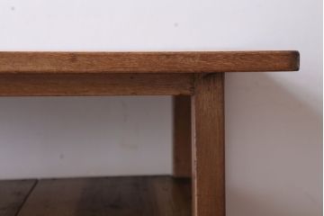 アンティーク家具　アンティーク　古い木のシンプルなサイドテーブル