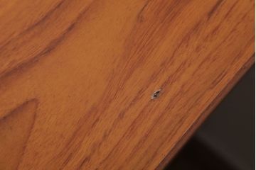 アンティーク家具　アンティーク　シンプルな古い木の片袖机(デスク)